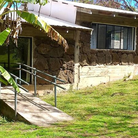 Cabana Ideal Familia 6 A 12 Personas! Hanga Roa Eksteriør bilde